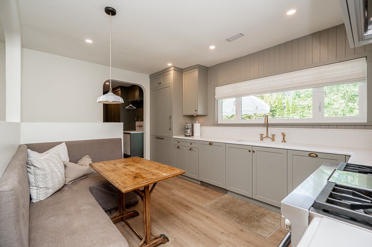 2784 Crescentview Drive North Vancouver-15