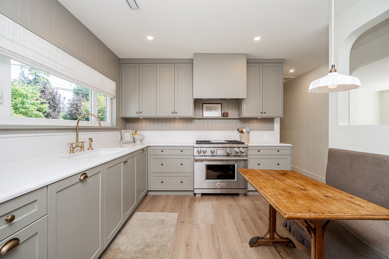 2784 Crescentview Drive North Vancouver-17