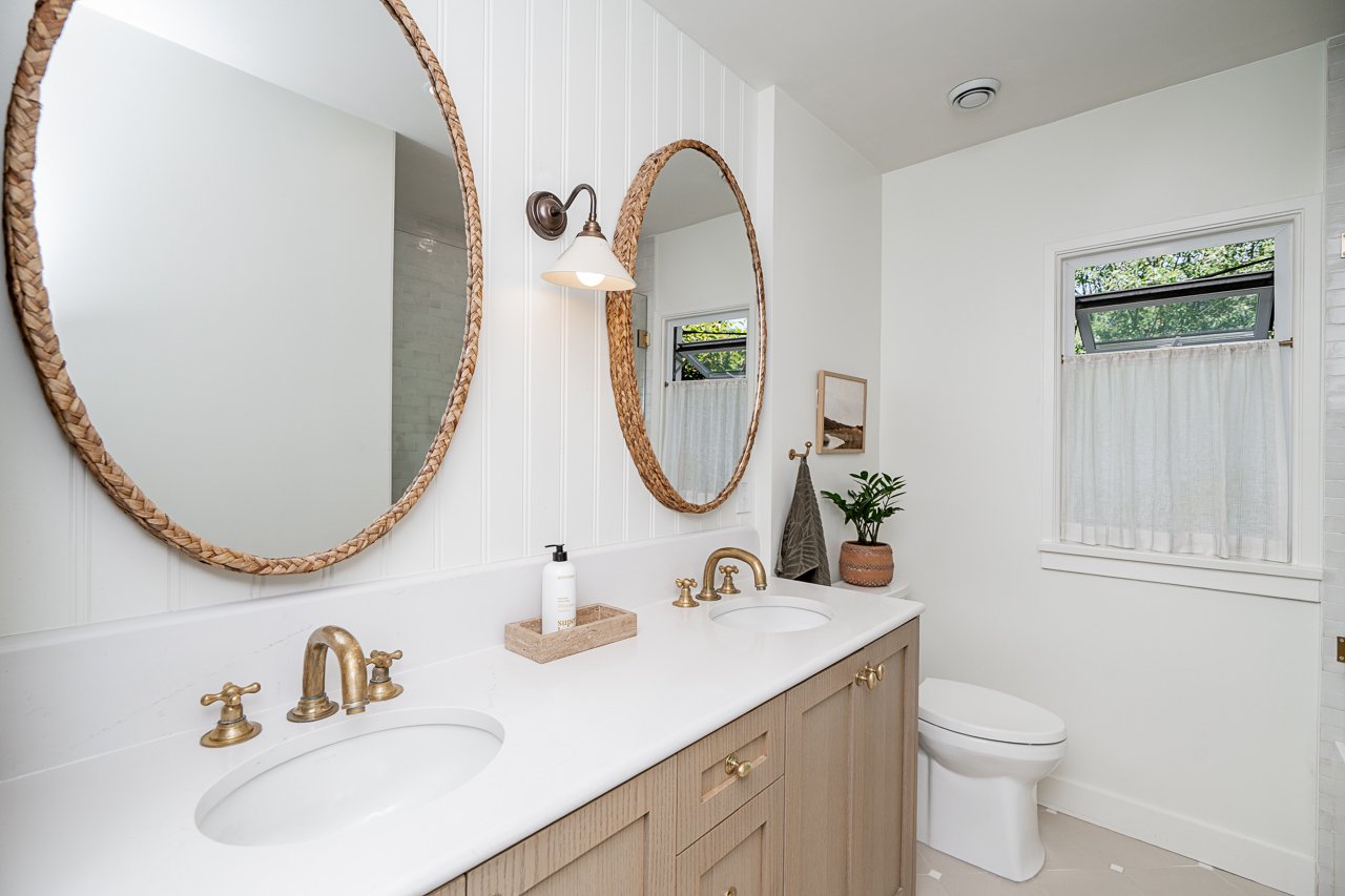 2784 Crescentview Drive North Vancouver-25
