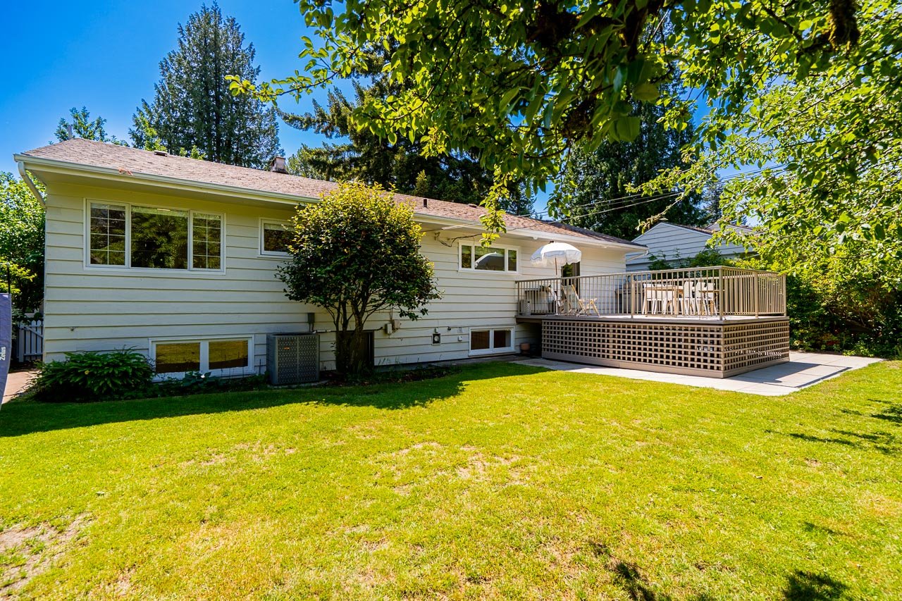 2784 Crescentview Drive North Vancouver-36
