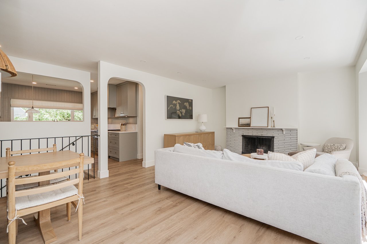 2784 Crescentview Drive North Vancouver-9