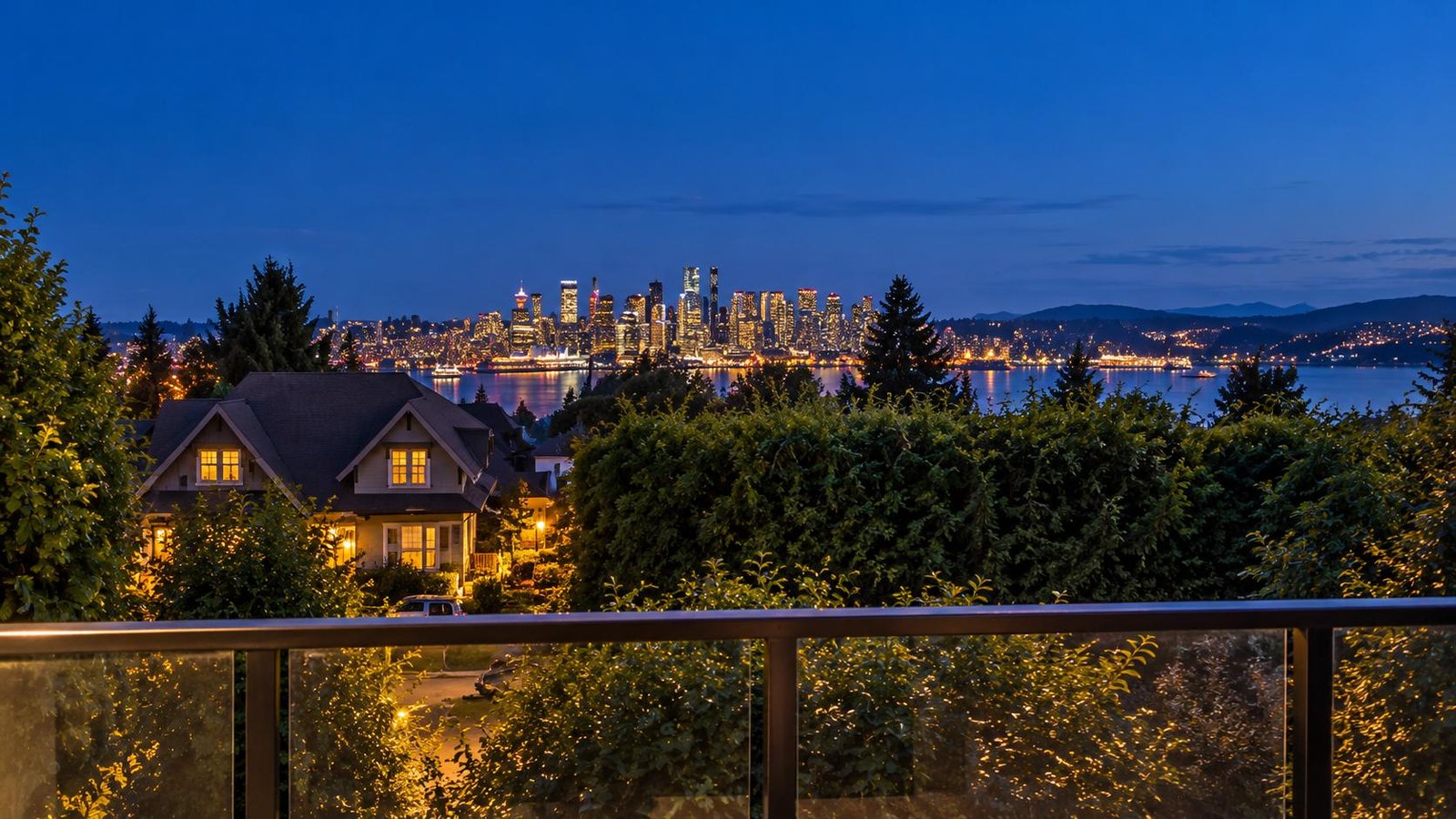Duplex for rent at 222 W 6th Street, North Vancouver